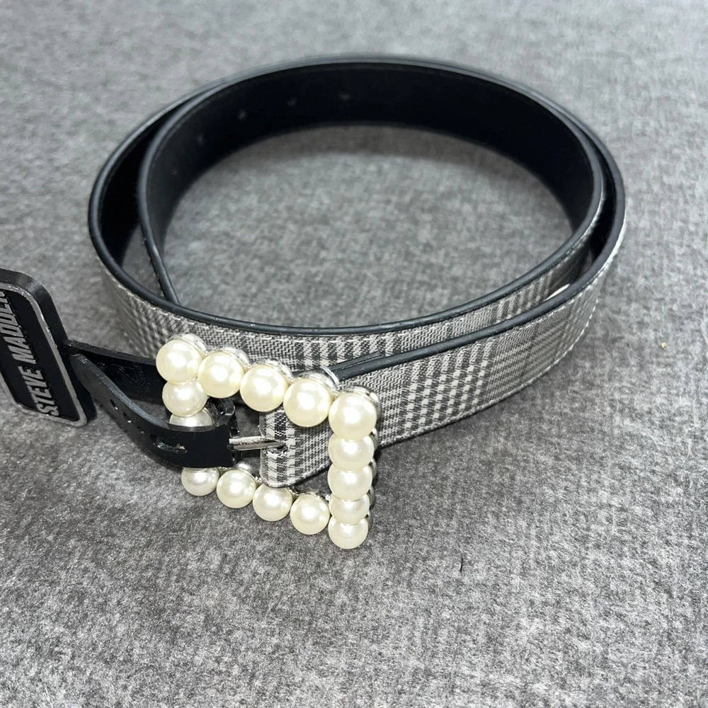 Steve Madden Women's Plaid & Imitation‎ Pearl Belt White Large NWT! $38